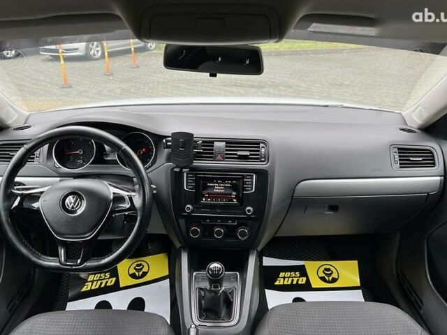 Фольксваген Джетта 2016 в Львове на Automoto.ua Фольксваген Джетта, объемом двигателя 1.6 л и пробегом 187 тыс. км за 11500 $, фото 15 на Automoto.ua