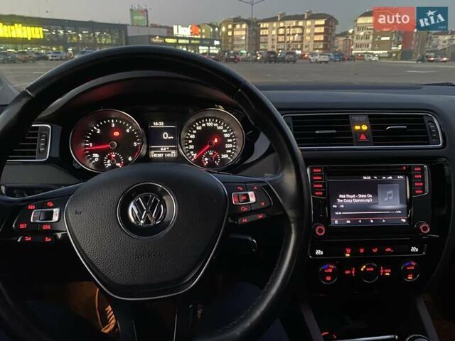 Фольксваген Джетта, объемом двигателя 1.6 л и пробегом 150 тыс. км за 10800 $, фото 10 на Automoto.ua