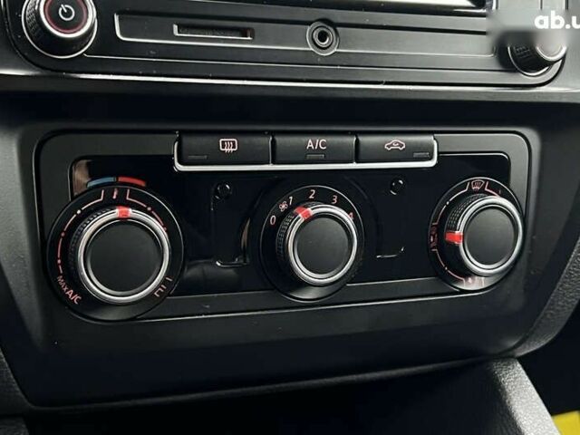 Фольксваген Джетта 2016 в Львове на Automoto.ua Фольксваген Джетта, объемом двигателя 1.6 л и пробегом 187 тыс. км за 11500 $, фото 13 на Automoto.ua