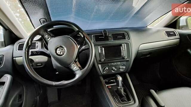 Фольксваген Джетта, объемом двигателя 1.4 л и пробегом 74 тыс. км за 12300 $, фото 5 на Automoto.ua