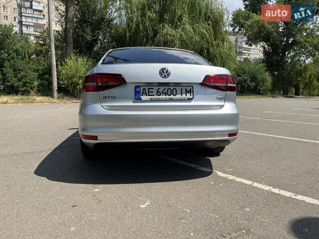 Фольксваген Джетта, объемом двигателя 1.6 л и пробегом 172 тыс. км за 10300 $, фото 6 на Automoto.ua