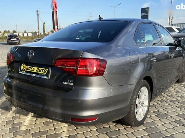 Фольксваген Джетта, объемом двигателя 2 л и пробегом 233 тыс. км за 13300 $, фото 6 на Automoto.ua