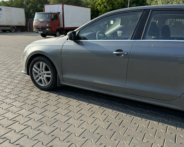 Фольксваген Джетта, объемом двигателя 1.4 л и пробегом 85 тыс. км за 10000 $, фото 2 на Automoto.ua