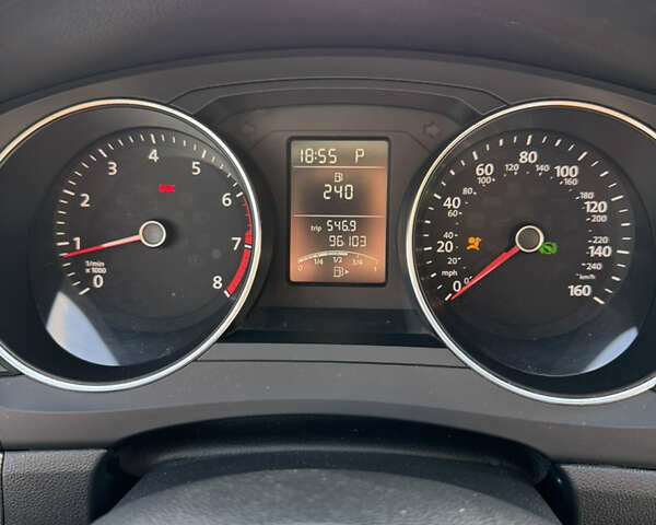 Фольксваген Джетта, объемом двигателя 1.4 л и пробегом 85 тыс. км за 10000 $, фото 11 на Automoto.ua