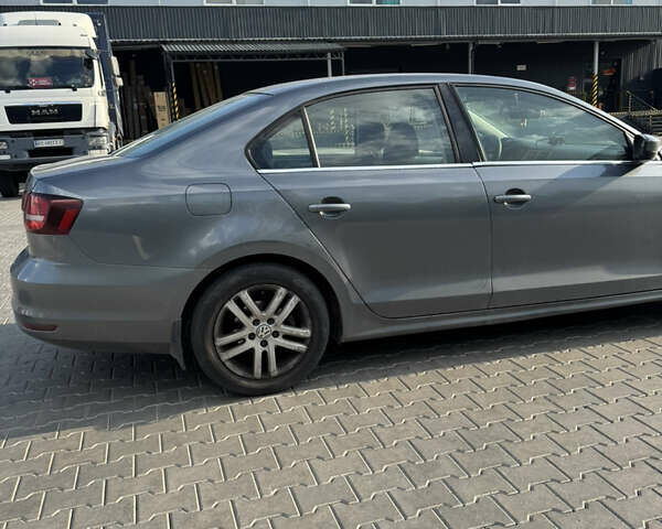 Фольксваген Джетта, объемом двигателя 1.4 л и пробегом 85 тыс. км за 10000 $, фото 4 на Automoto.ua