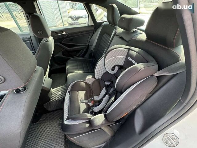 Фольксваген Джетта, объемом двигателя 2 л и пробегом 50 тыс. км за 19990 $, фото 29 на Automoto.ua