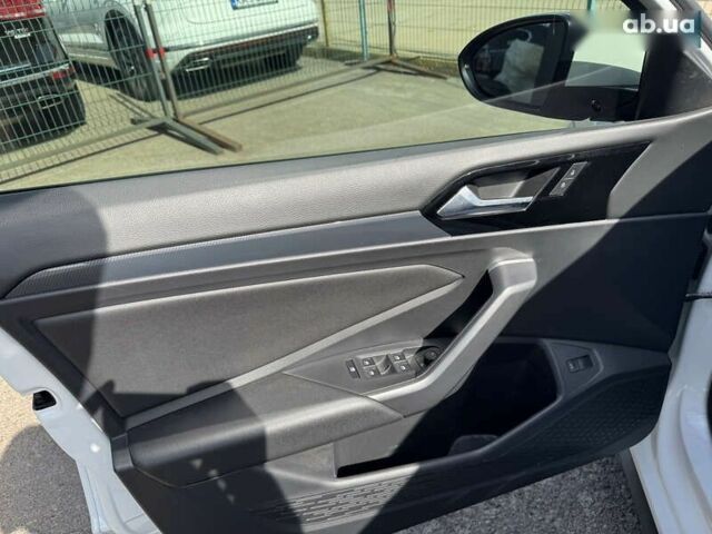 Фольксваген Джетта, объемом двигателя 2 л и пробегом 50 тыс. км за 19990 $, фото 16 на Automoto.ua