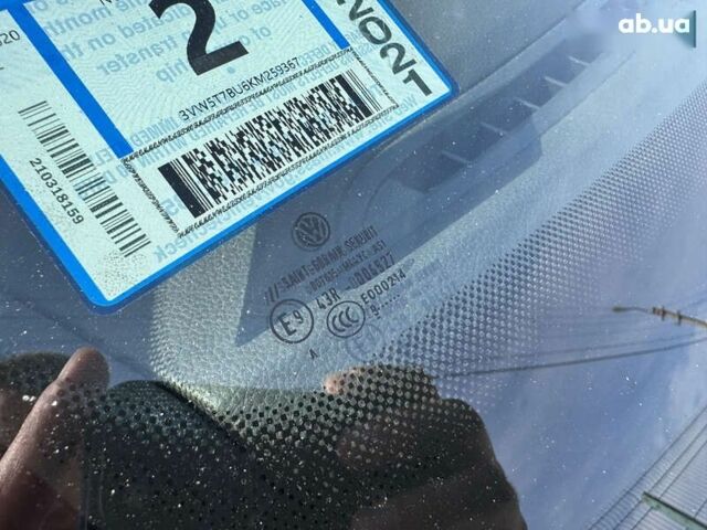 Фольксваген Джетта, объемом двигателя 2 л и пробегом 50 тыс. км за 19990 $, фото 10 на Automoto.ua