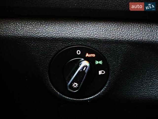 Фольксваген Джетта, объемом двигателя 1.5 л и пробегом 13 тыс. км за 21800 $, фото 11 на Automoto.ua