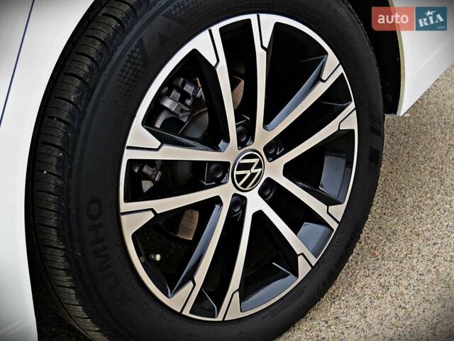 Фольксваген Джетта, объемом двигателя 1.5 л и пробегом 13 тыс. км за 21800 $, фото 4 на Automoto.ua