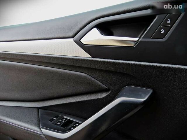 Фольксваген Джетта, объемом двигателя 1.5 л и пробегом 13 тыс. км за 21800 $, фото 9 на Automoto.ua