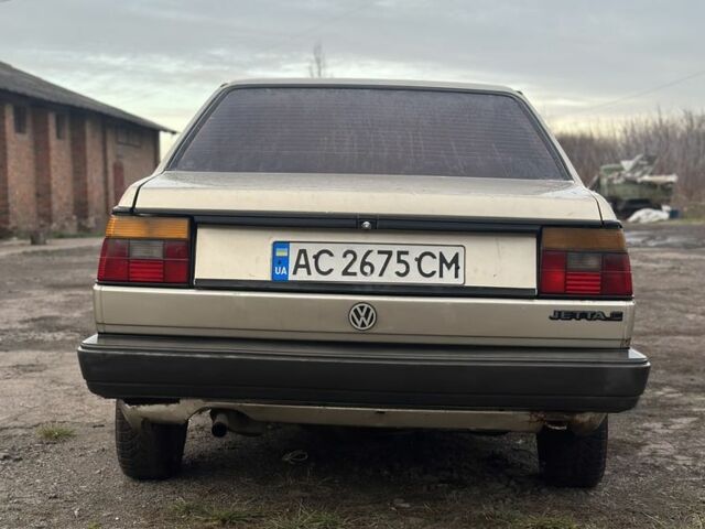 Желтый Фольксваген Джетта, объемом двигателя 1.6 л и пробегом 368 тыс. км за 950 $, фото 7 на Automoto.ua