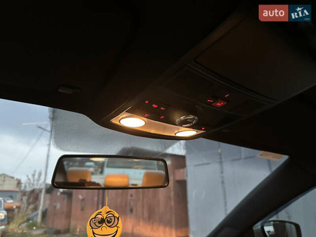 Жовтий Фольксваген Джетта, об'ємом двигуна 1.8 л та пробігом 128 тис. км за 11500 $, фото 12 на Automoto.ua