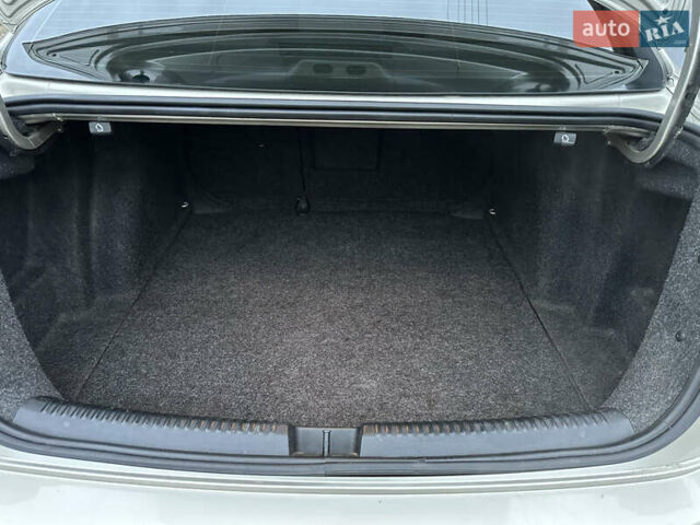 Жовтий Фольксваген Джетта, об'ємом двигуна 1.8 л та пробігом 128 тис. км за 11500 $, фото 7 на Automoto.ua