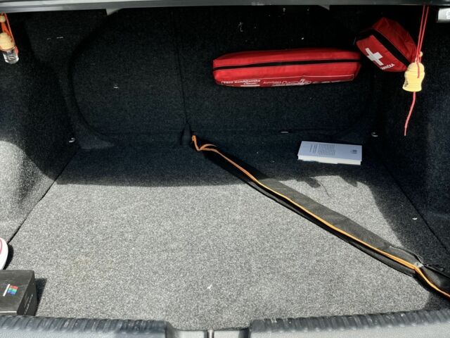 Серый Фольксваген Джетта, объемом двигателя 0 л и пробегом 134 тыс. км за 11200 $, фото 8 на Automoto.ua