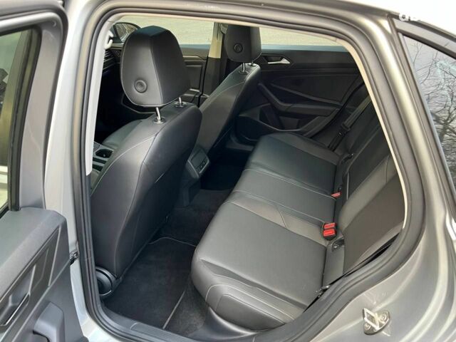 Фольксваген Джетта 2019 в Сумах на Automoto.ua Серый Фольксваген Джетта, объемом двигателя 1.4 л и пробегом 54 тыс. км за 19500 $, фото 2 на Automoto.ua