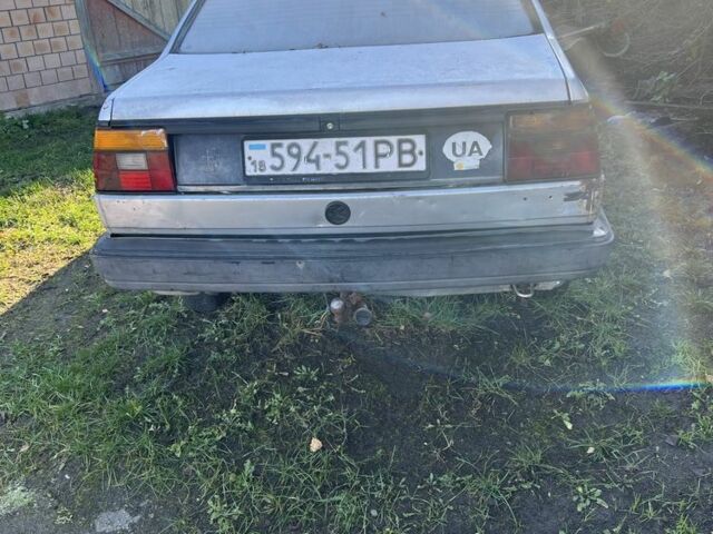 Сірий Фольксваген Джетта, об'ємом двигуна 1.6 л та пробігом 200 тис. км за 308 $, фото 3 на Automoto.ua