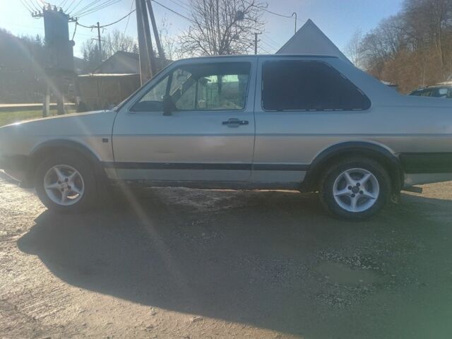 Серый Фольксваген Джетта, объемом двигателя 1.6 л и пробегом 370 тыс. км за 600 $, фото 7 на Automoto.ua