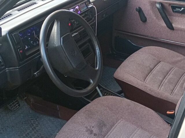 Фольксваген Джетта 1984 в Иваничи на Automoto.ua Серый Фольксваген Джетта, объемом двигателя 0 л и пробегом 340 тыс. км за 1500 $, фото 1 на Automoto.ua