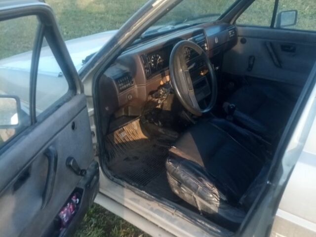 Сірий Фольксваген Джетта, об'ємом двигуна 0 л та пробігом 500 тис. км за 650 $, фото 5 на Automoto.ua