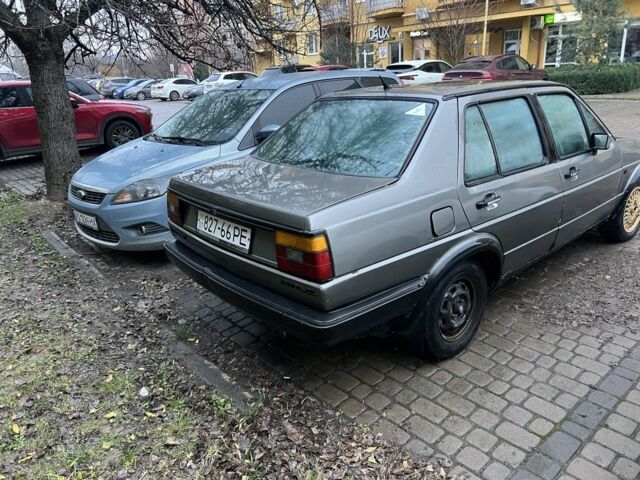 Серый Фольксваген Джетта, объемом двигателя 1.8 л и пробегом 200 тыс. км за 400 $, фото 2 на Automoto.ua