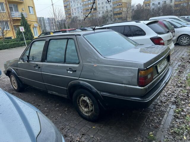 Серый Фольксваген Джетта, объемом двигателя 1.8 л и пробегом 200 тыс. км за 400 $, фото 3 на Automoto.ua