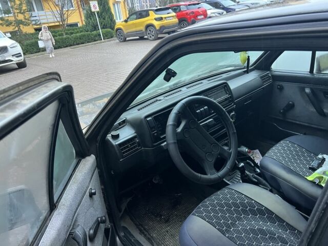 Серый Фольксваген Джетта, объемом двигателя 1.8 л и пробегом 200 тыс. км за 400 $, фото 4 на Automoto.ua