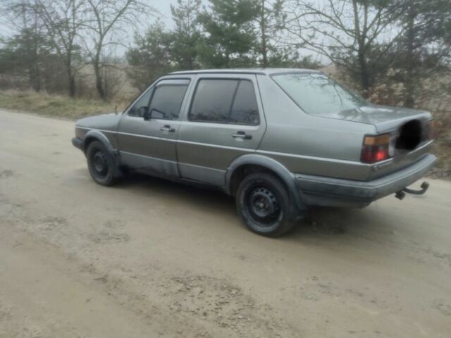 Серый Фольксваген Джетта, объемом двигателя 1.6 л и пробегом 500 тыс. км за 750 $, фото 3 на Automoto.ua