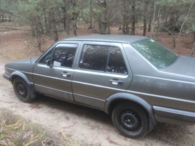 Серый Фольксваген Джетта, объемом двигателя 1.6 л и пробегом 500 тыс. км за 750 $, фото 1 на Automoto.ua