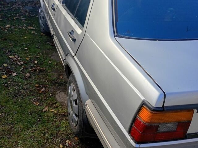 Серый Фольксваген Джетта, объемом двигателя 1.6 л и пробегом 250 тыс. км за 1750 $, фото 2 на Automoto.ua