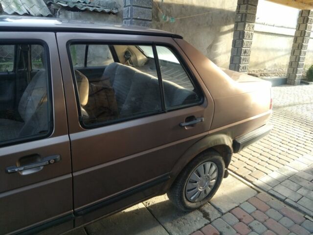 Сірий Фольксваген Джетта, об'ємом двигуна 1.6 л та пробігом 333 тис. км за 650 $, фото 6 на Automoto.ua