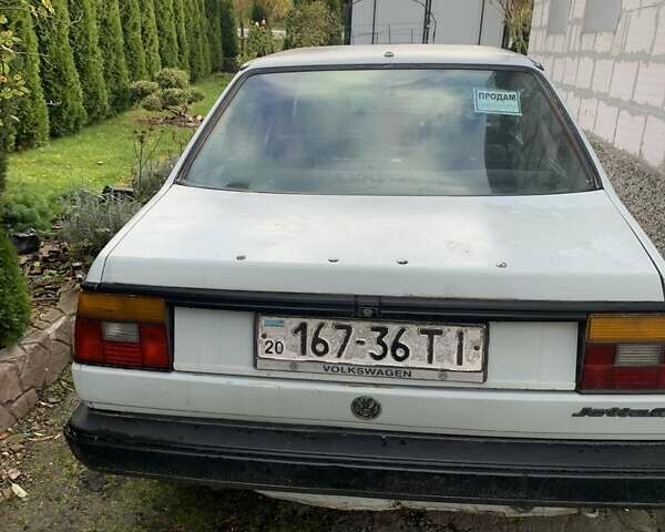 Сірий Фольксваген Джетта, об'ємом двигуна 1.6 л та пробігом 456 тис. км за 590 $, фото 9 на Automoto.ua