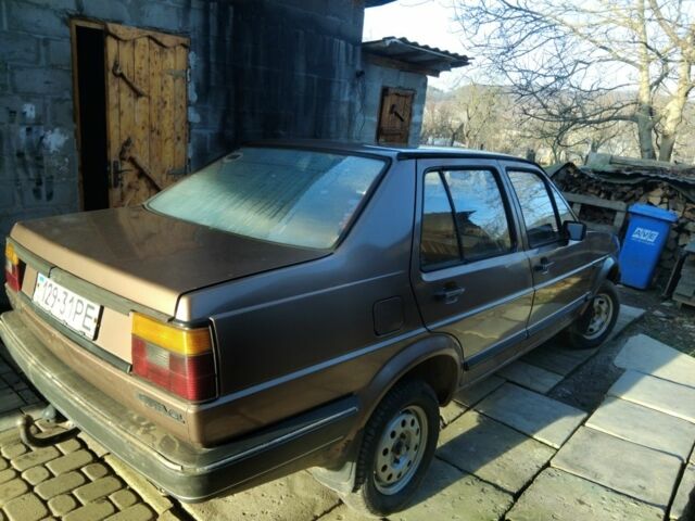 Сірий Фольксваген Джетта, об'ємом двигуна 1.6 л та пробігом 333 тис. км за 650 $, фото 5 на Automoto.ua