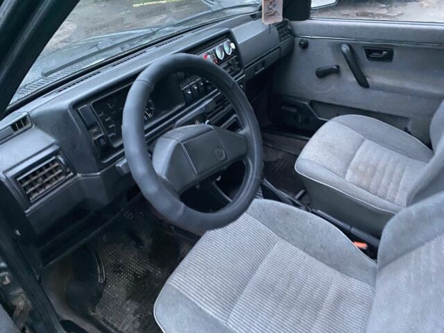 Серый Фольксваген Джетта, объемом двигателя 1.6 л и пробегом 185 тыс. км за 1050 $, фото 4 на Automoto.ua