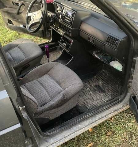 Серый Фольксваген Джетта, объемом двигателя 1.8 л и пробегом 10 тыс. км за 1050 $, фото 3 на Automoto.ua