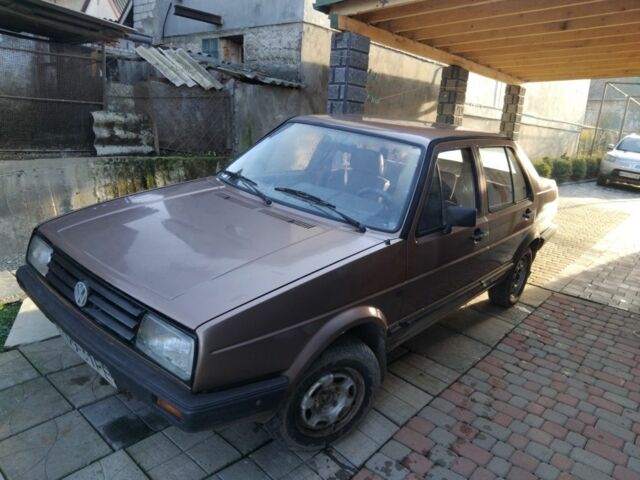 Сірий Фольксваген Джетта, об'ємом двигуна 1.6 л та пробігом 333 тис. км за 650 $, фото 1 на Automoto.ua