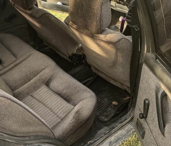 Серый Фольксваген Джетта, объемом двигателя 1.8 л и пробегом 10 тыс. км за 1050 $, фото 3 на Automoto.ua