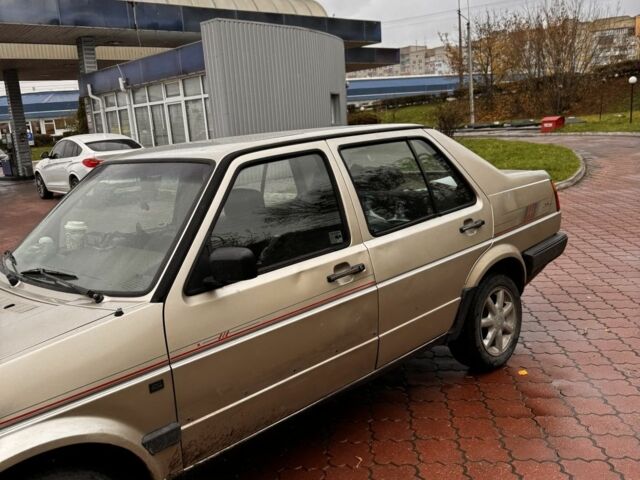 Серый Фольксваген Джетта, объемом двигателя 1.6 л и пробегом 250 тыс. км за 1300 $, фото 6 на Automoto.ua