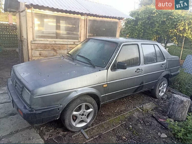 Сірий Фольксваген Джетта, об'ємом двигуна 1.3 л та пробігом 300 тис. км за 900 $, фото 2 на Automoto.ua