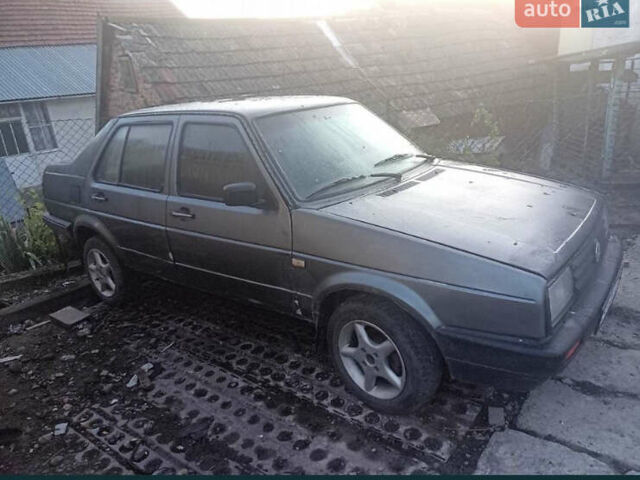 Сірий Фольксваген Джетта, об'ємом двигуна 1.3 л та пробігом 300 тис. км за 900 $, фото 1 на Automoto.ua