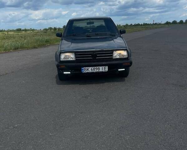 Сірий Фольксваген Джетта, об'ємом двигуна 1.8 л та пробігом 100 тис. км за 1000 $, фото 9 на Automoto.ua