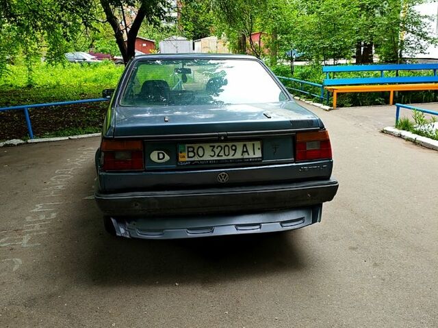 Сірий Фольксваген Джетта, об'ємом двигуна 1.8 л та пробігом 300 тис. км за 1050 $, фото 3 на Automoto.ua