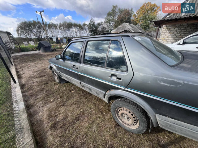 Фольксваген Джетта 1988 в Любешов на Automoto.ua Серый Фольксваген Джетта, объемом двигателя 1.6 л и пробегом 470 тыс. км за 700 $, фото 1 на Automoto.ua