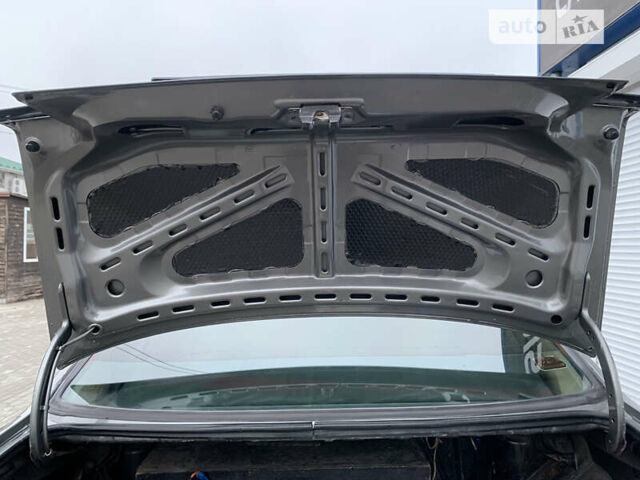 Сірий Фольксваген Джетта, об'ємом двигуна 1.6 л та пробігом 248 тис. км за 2700 $, фото 11 на Automoto.ua