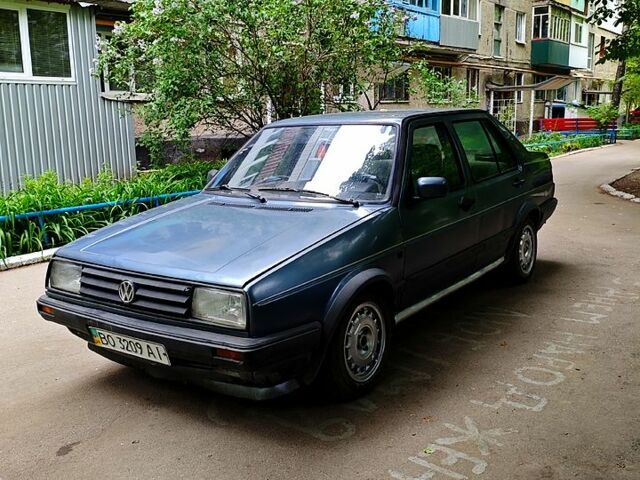 Сірий Фольксваген Джетта, об'ємом двигуна 1.8 л та пробігом 300 тис. км за 1050 $, фото 5 на Automoto.ua