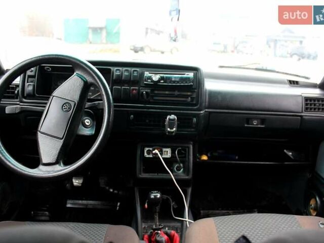 Серый Фольксваген Джетта, объемом двигателя 1.6 л и пробегом 237 тыс. км за 1200 $, фото 19 на Automoto.ua