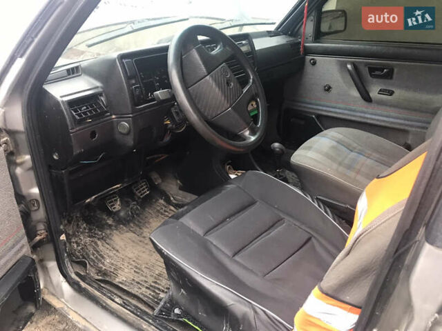 Сірий Фольксваген Джетта, об'ємом двигуна 1.6 л та пробігом 250 тис. км за 1500 $, фото 11 на Automoto.ua