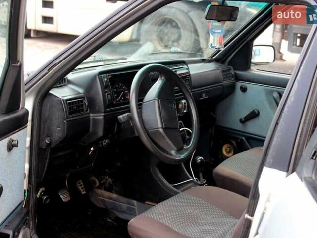 Серый Фольксваген Джетта, объемом двигателя 1.6 л и пробегом 237 тыс. км за 1200 $, фото 15 на Automoto.ua