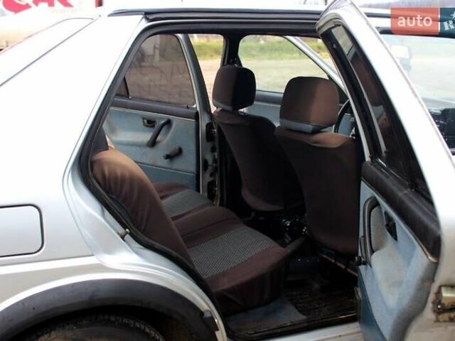 Серый Фольксваген Джетта, объемом двигателя 1.6 л и пробегом 237 тыс. км за 1200 $, фото 17 на Automoto.ua