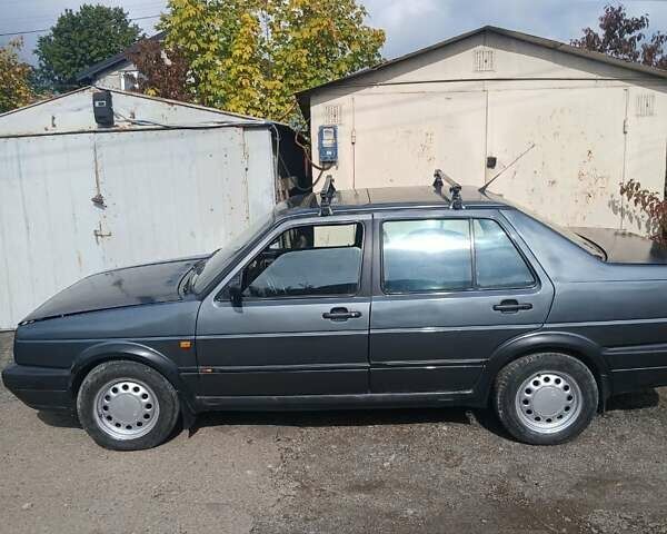 Серый Фольксваген Джетта, объемом двигателя 1.8 л и пробегом 183 тыс. км за 1300 $, фото 3 на Automoto.ua